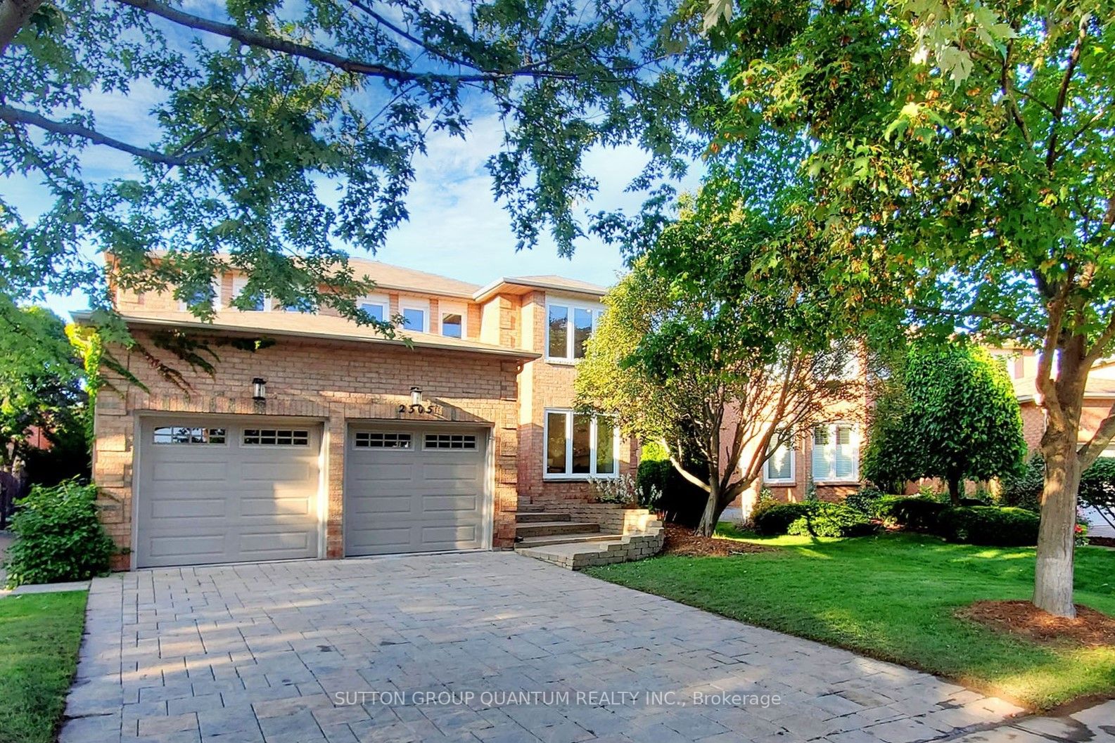 2305 Moodie Crt