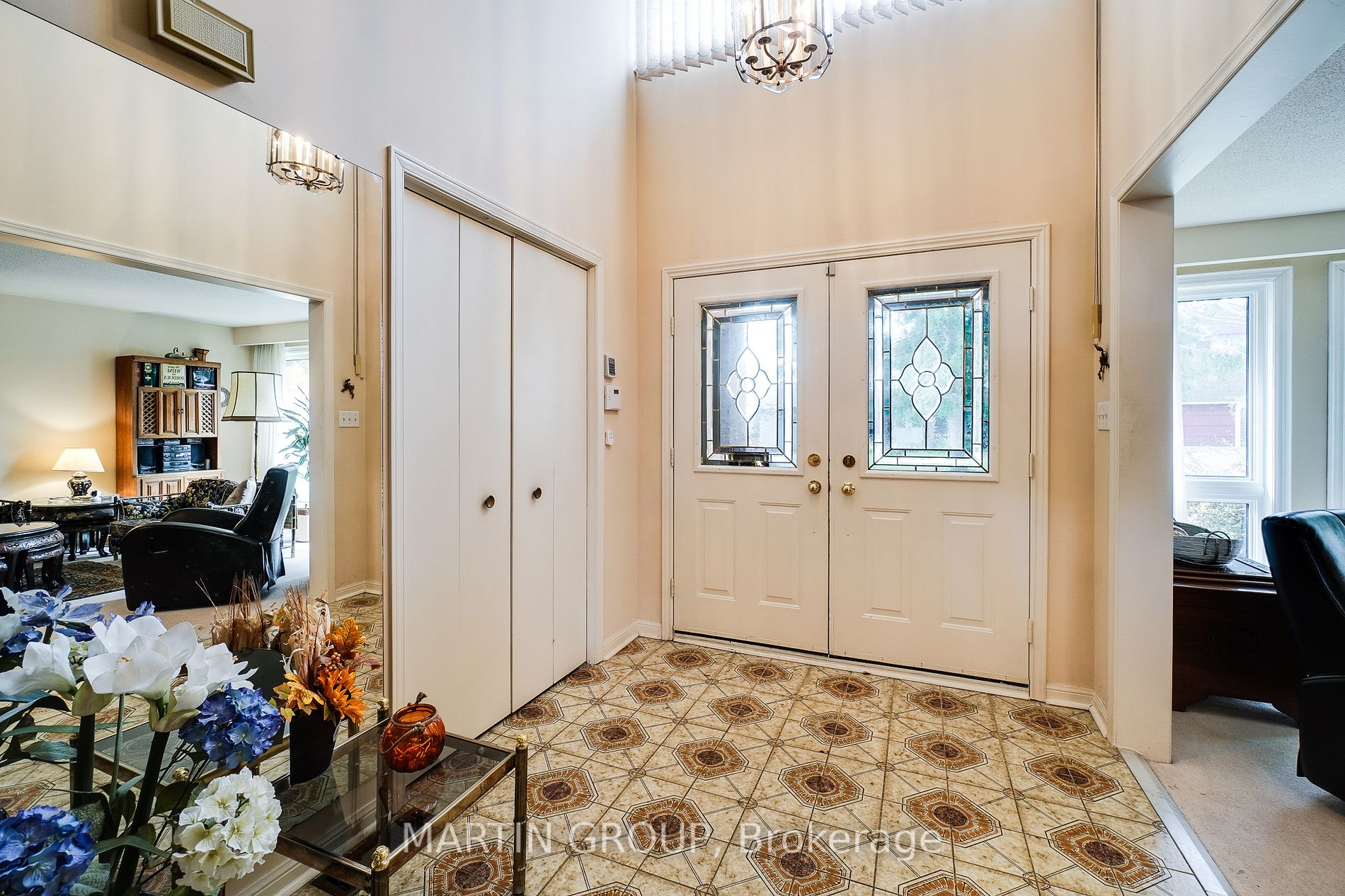 33 Arkendo Dr
