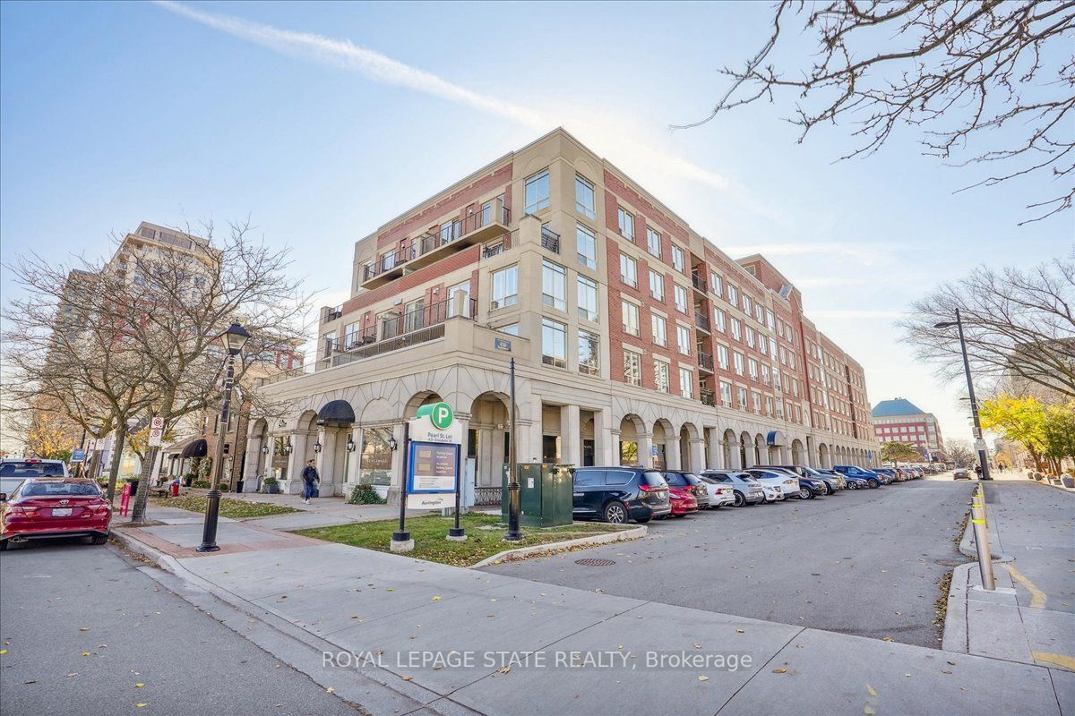 430 Pearl St, #306