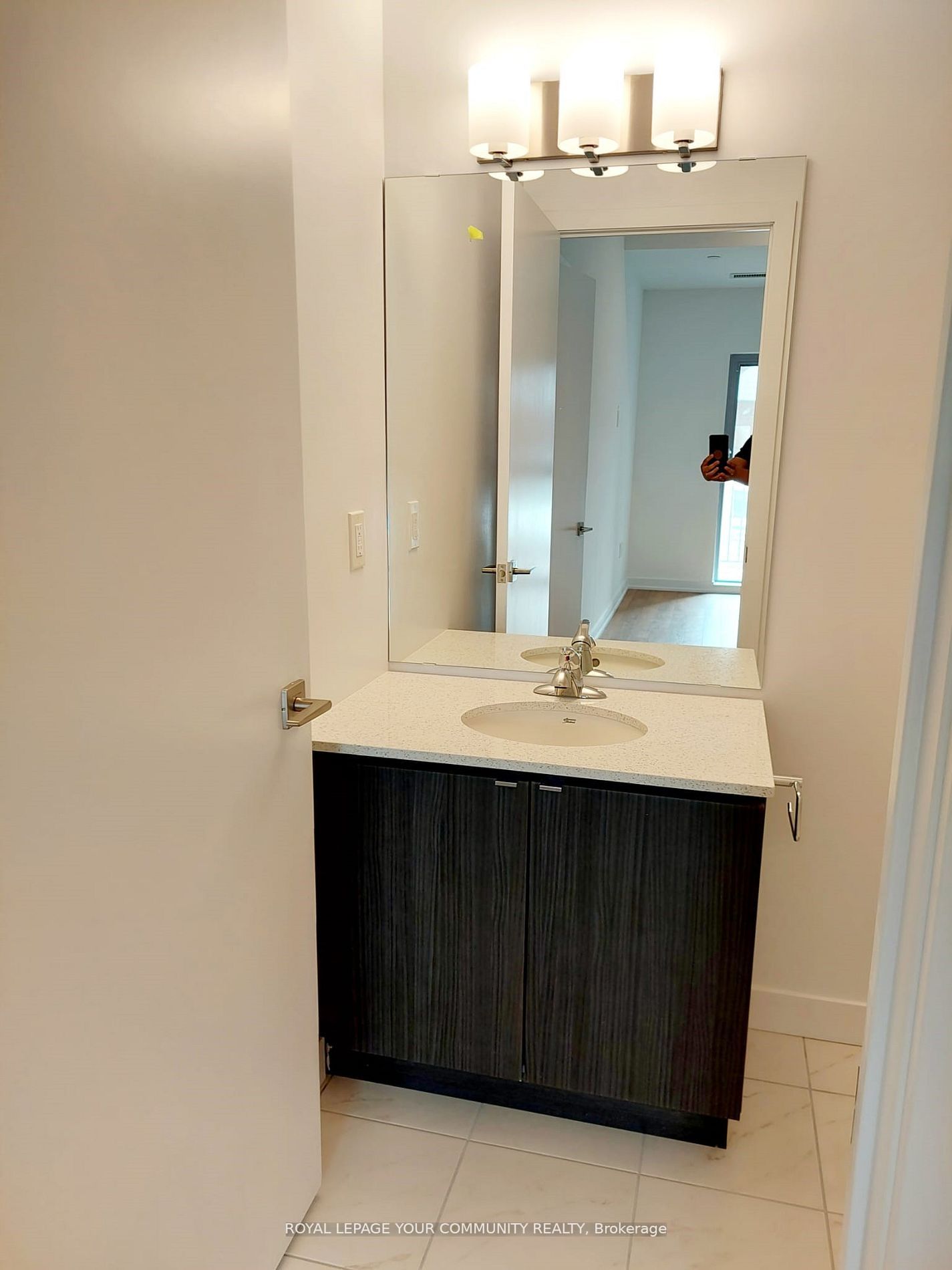 2433 Dufferin St, #102