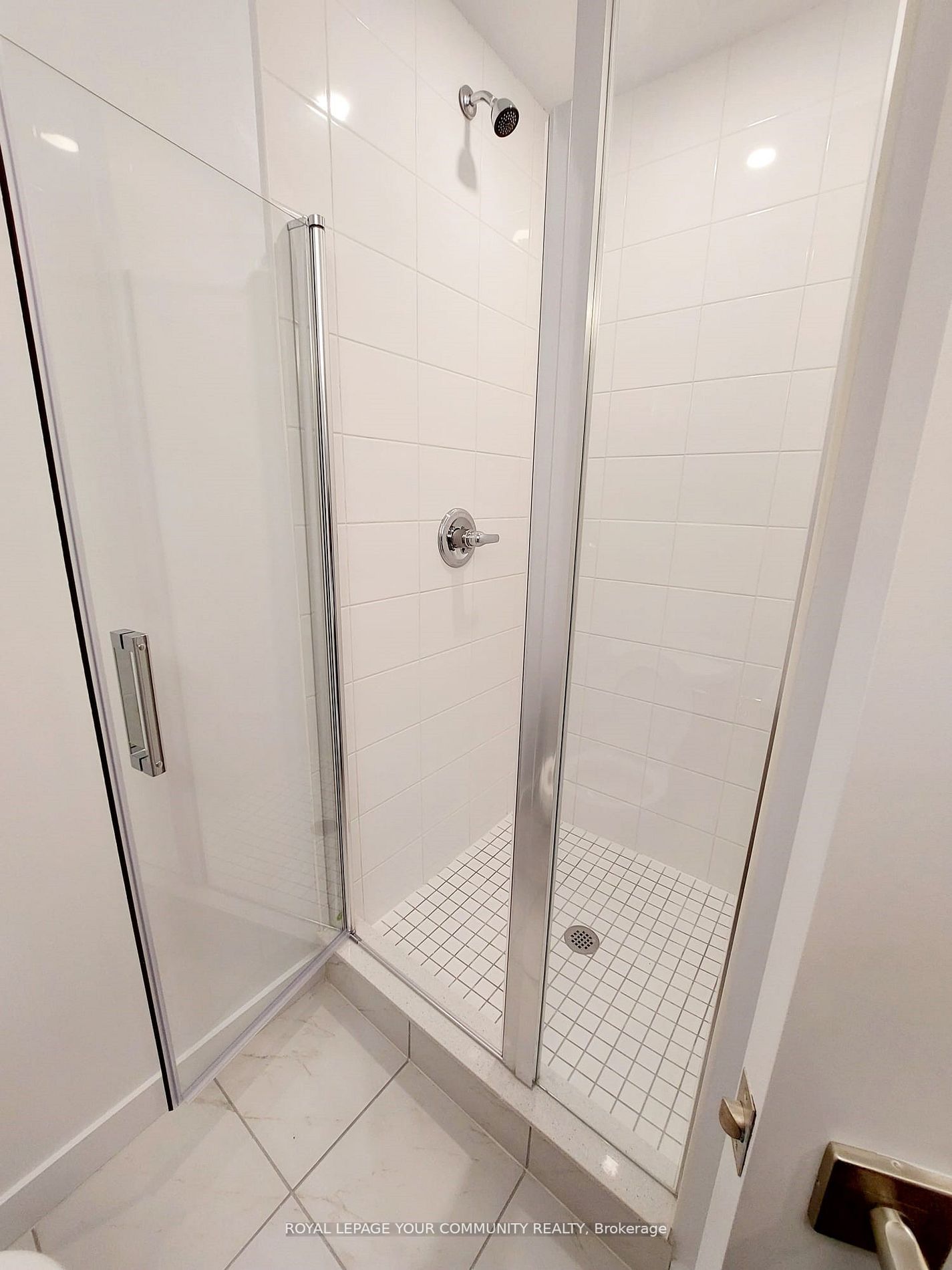 2433 Dufferin St, #102