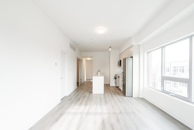 2433 Dufferin St, #301