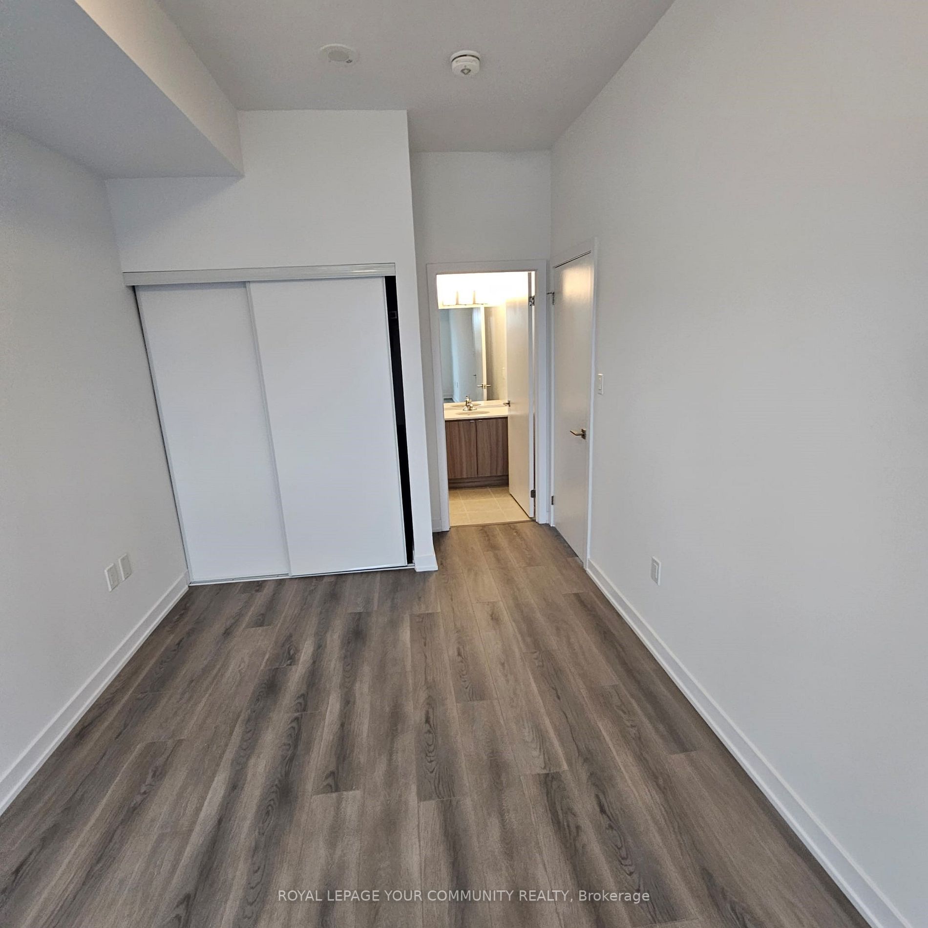 2433 Dufferin St, #301