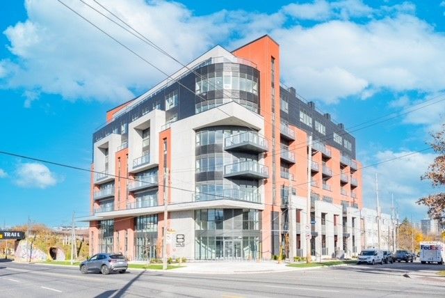 2433 Dufferin St, #301