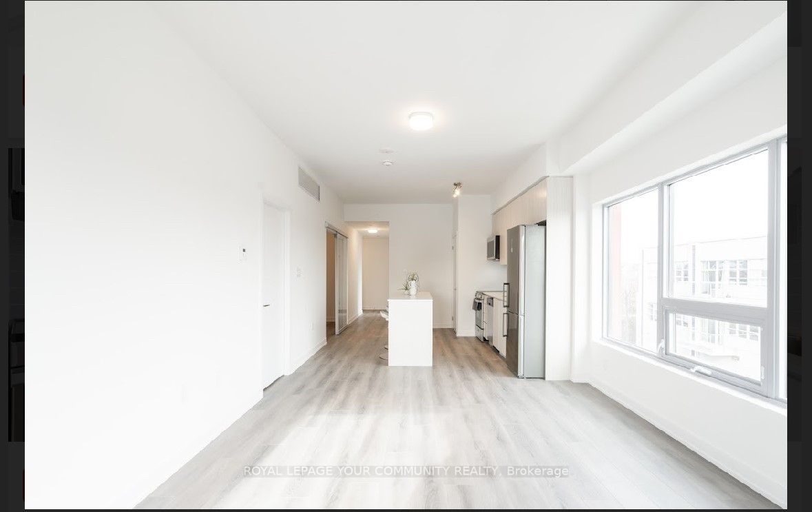 2433 Dufferin St, #301