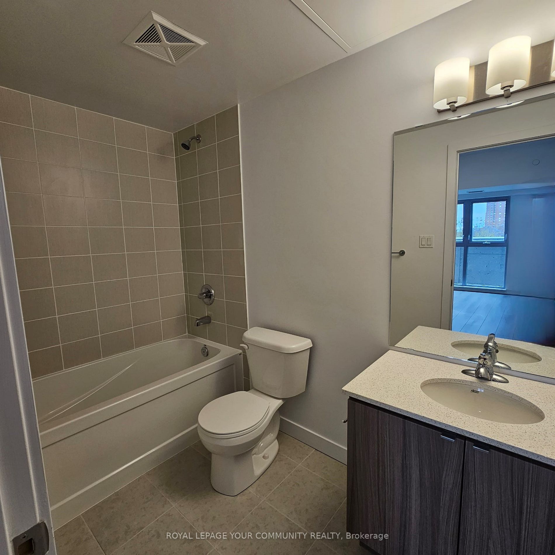 2433 Dufferin St, #301