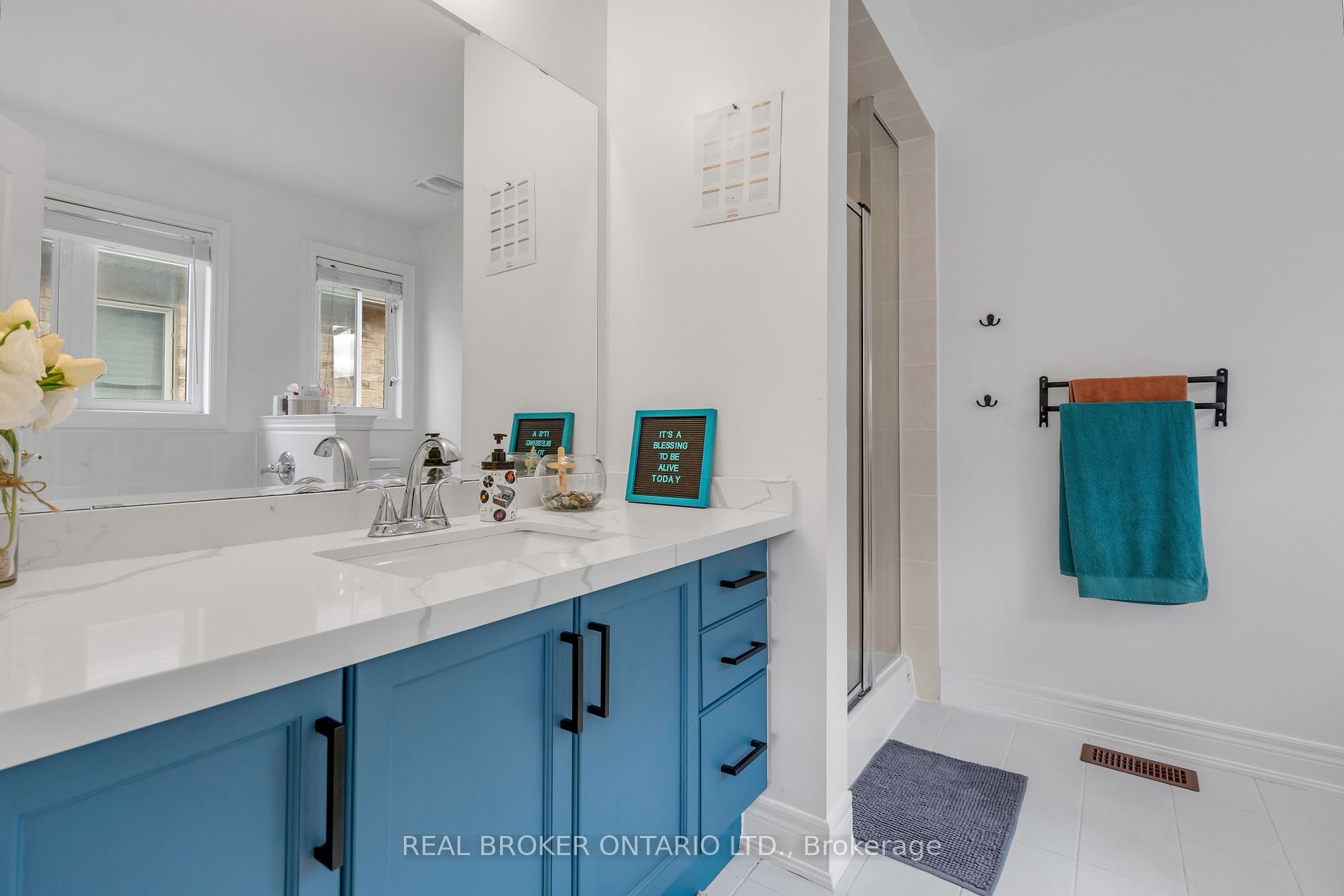 55 Darren Rd
