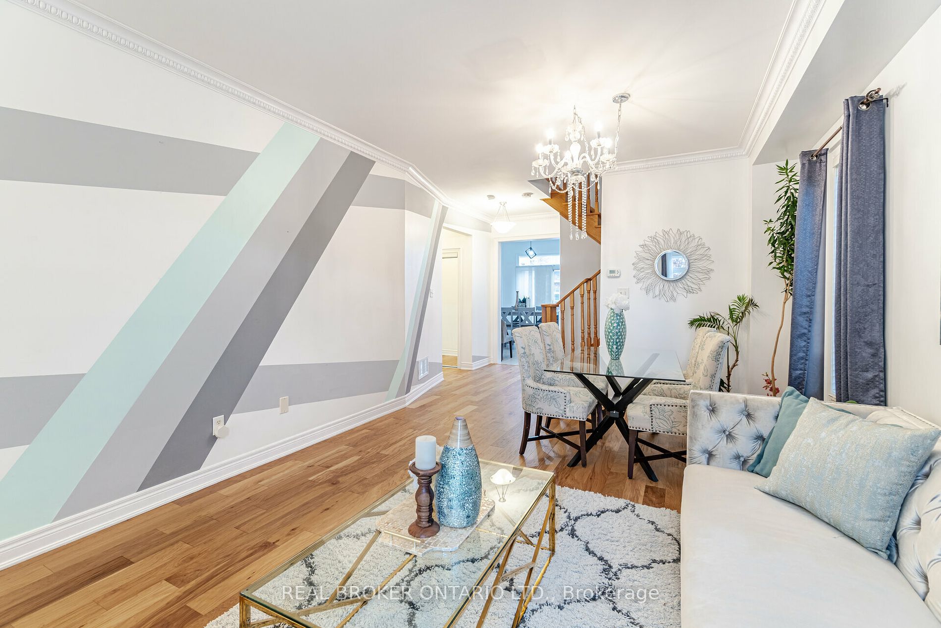 55 Darren Rd
