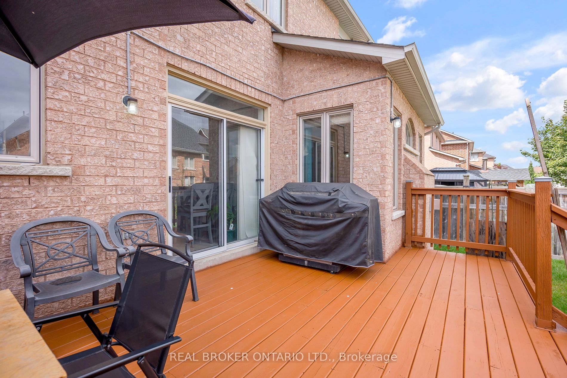 55 Darren Rd