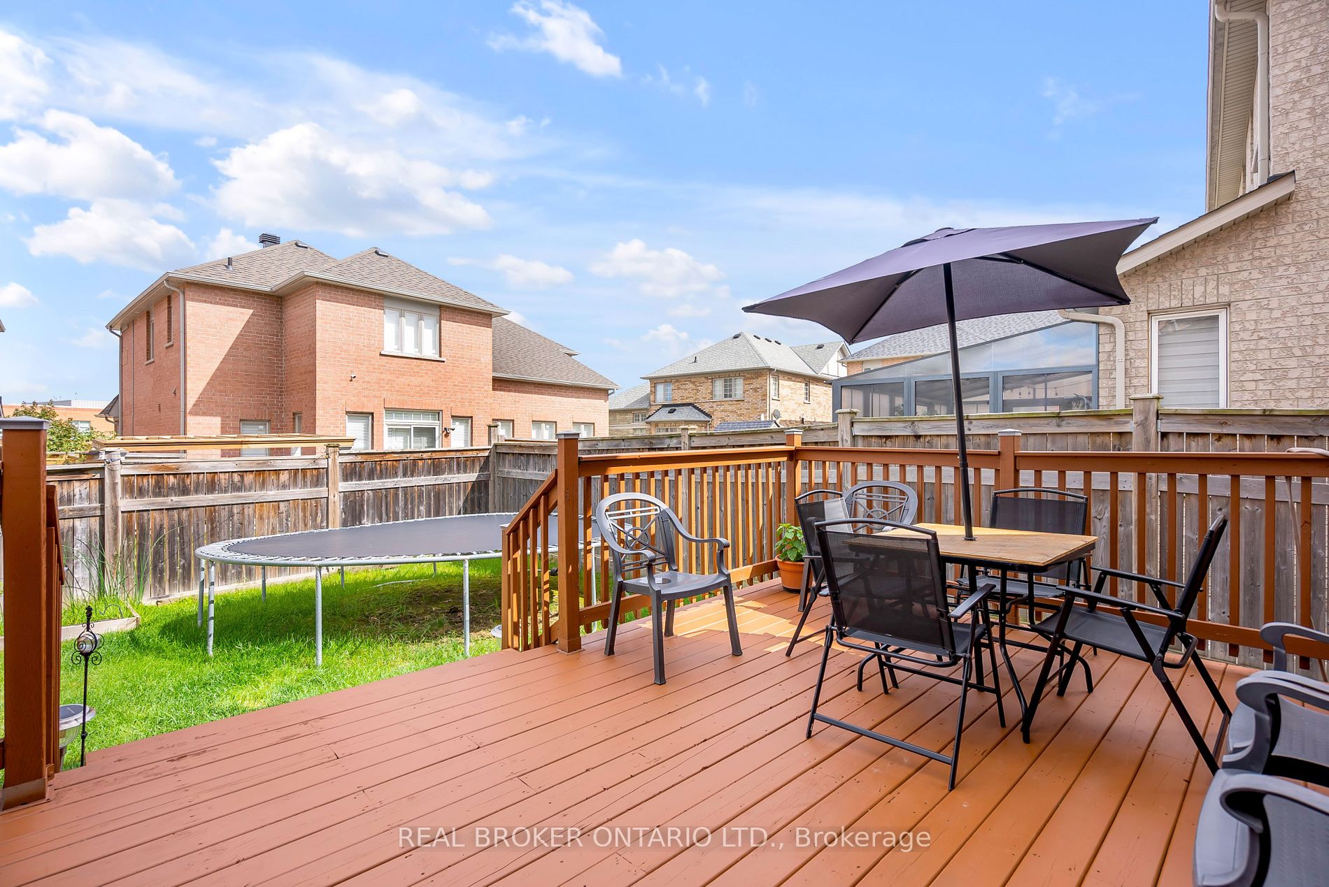 55 Darren Rd
