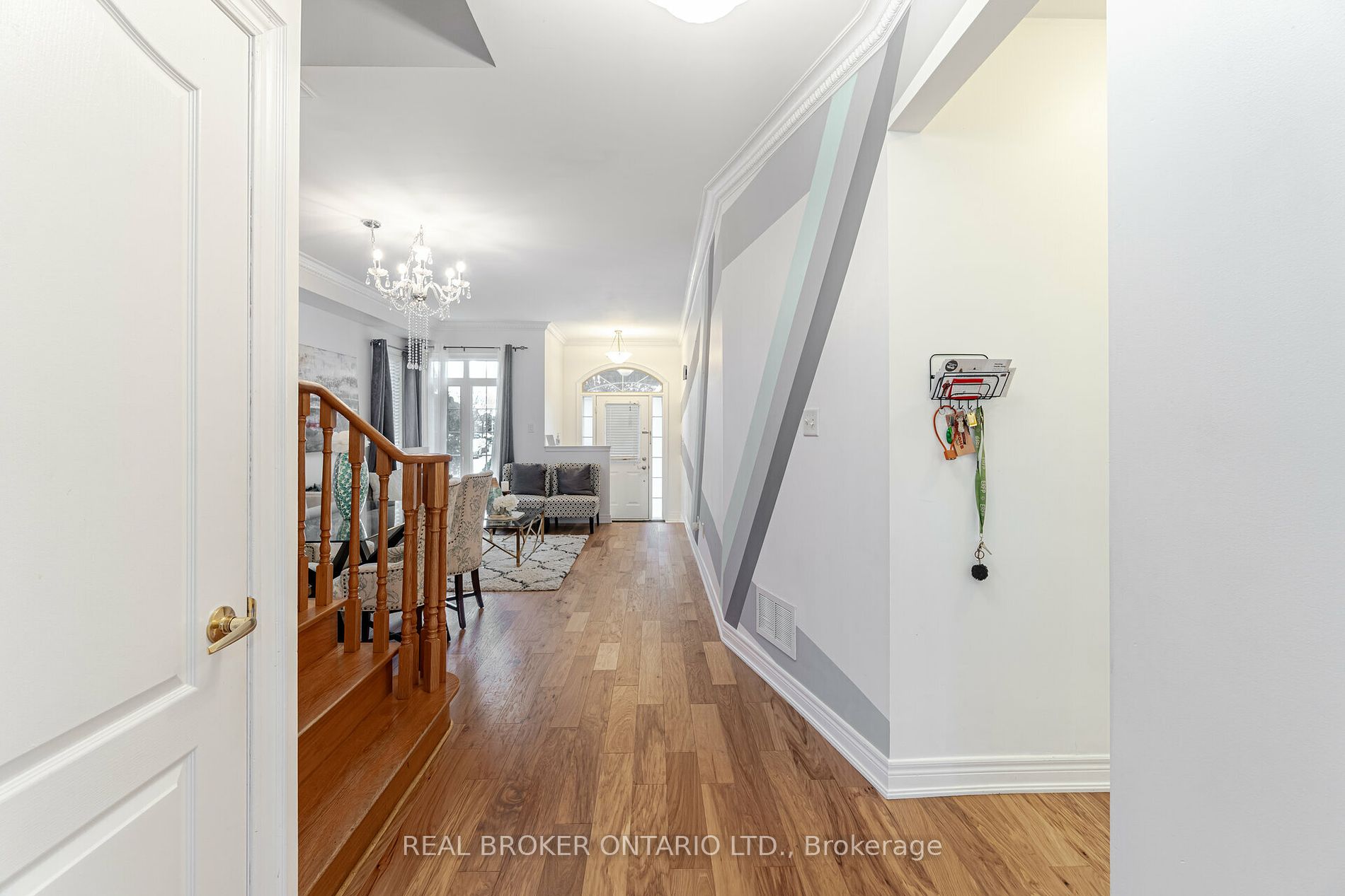 55 Darren Rd