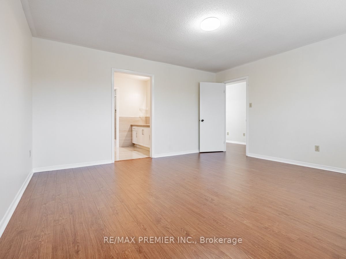 3498 Redmond Rd