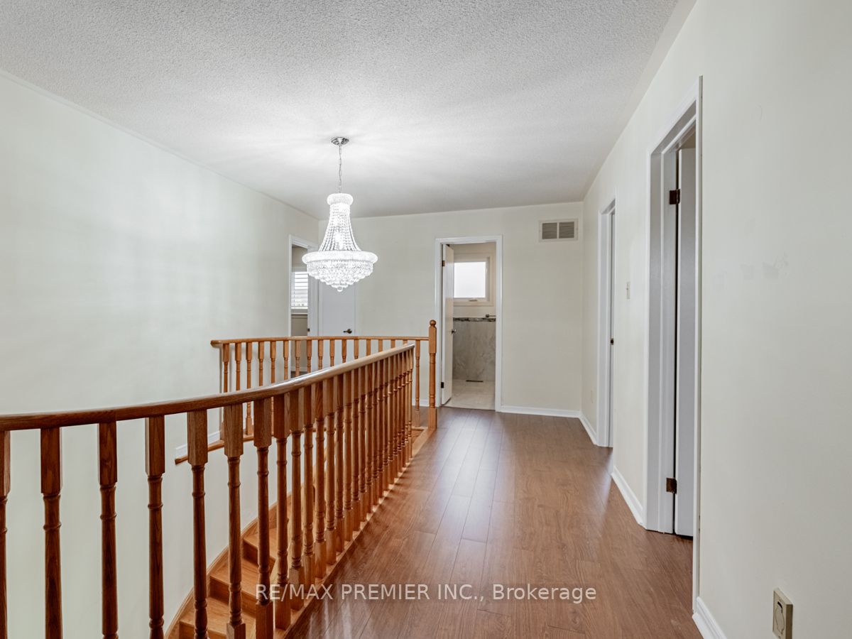 3498 Redmond Rd