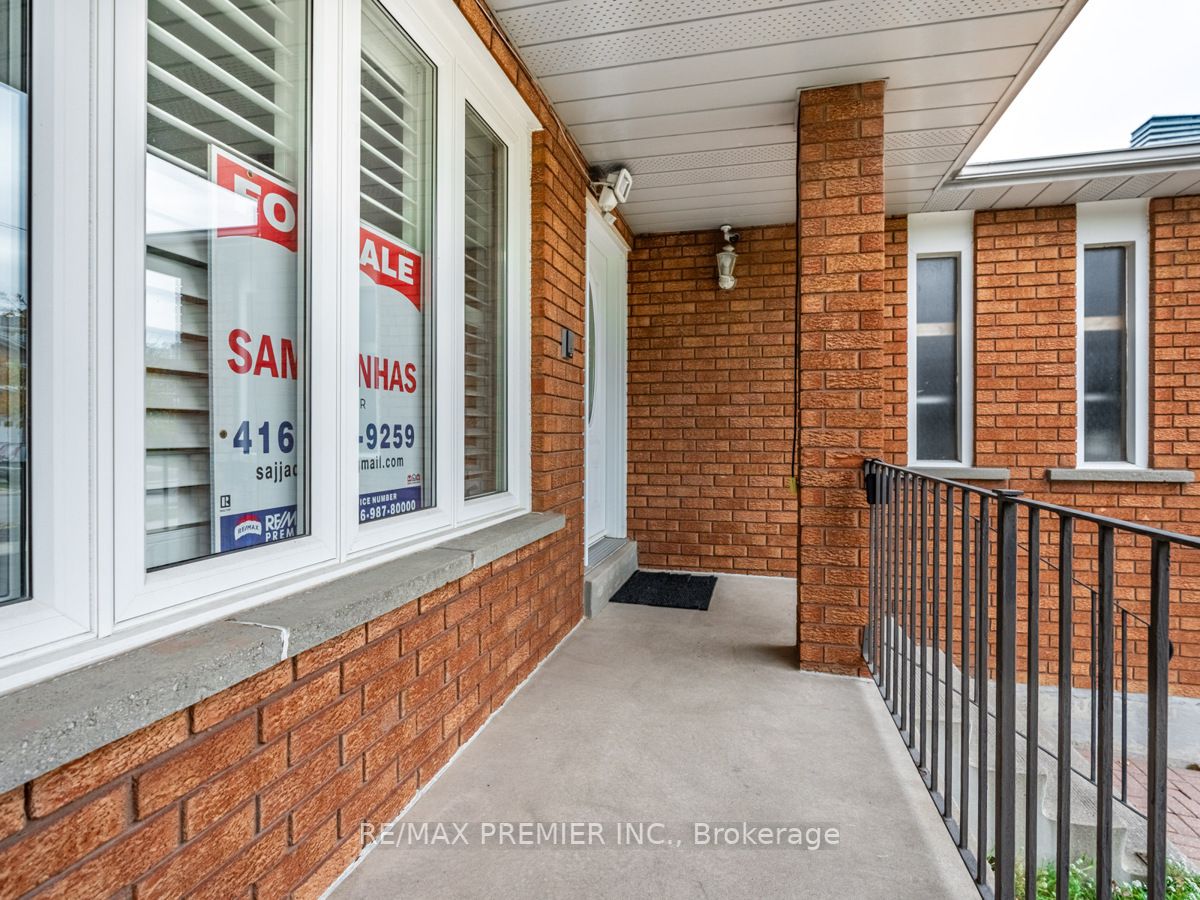3498 Redmond Rd