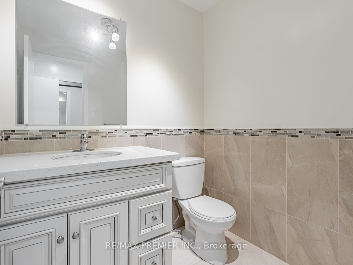 3498 Redmond Rd