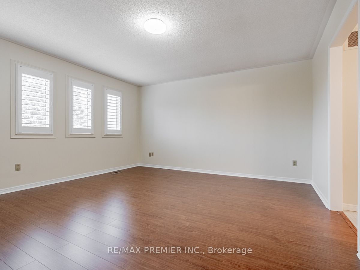 3498 Redmond Rd