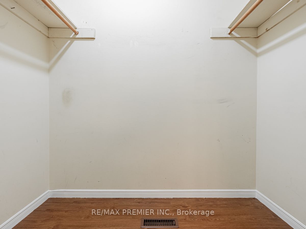 3498 Redmond Rd