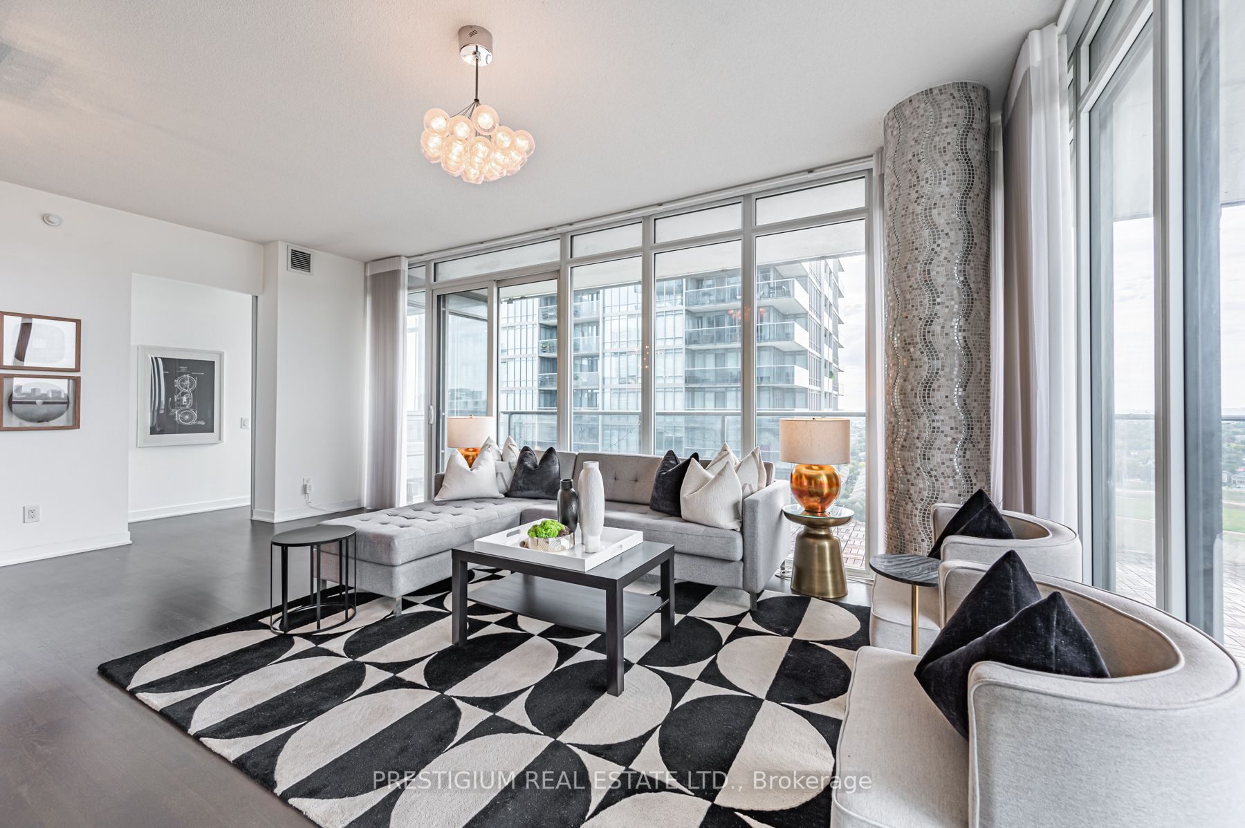 90 Park Lawn Rd, #2517