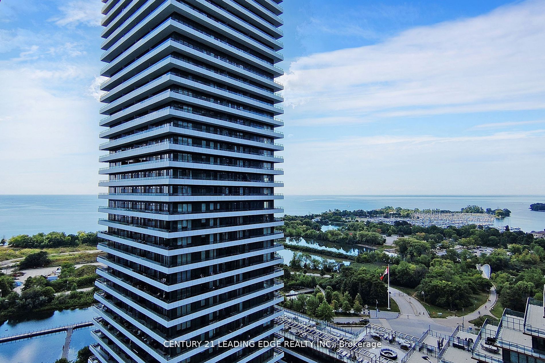 33 Shore Breeze Dr W, #1901