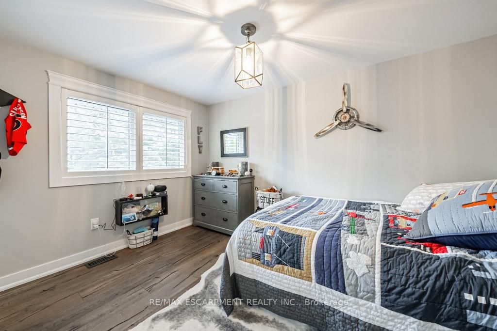 567 Rosedale Cres