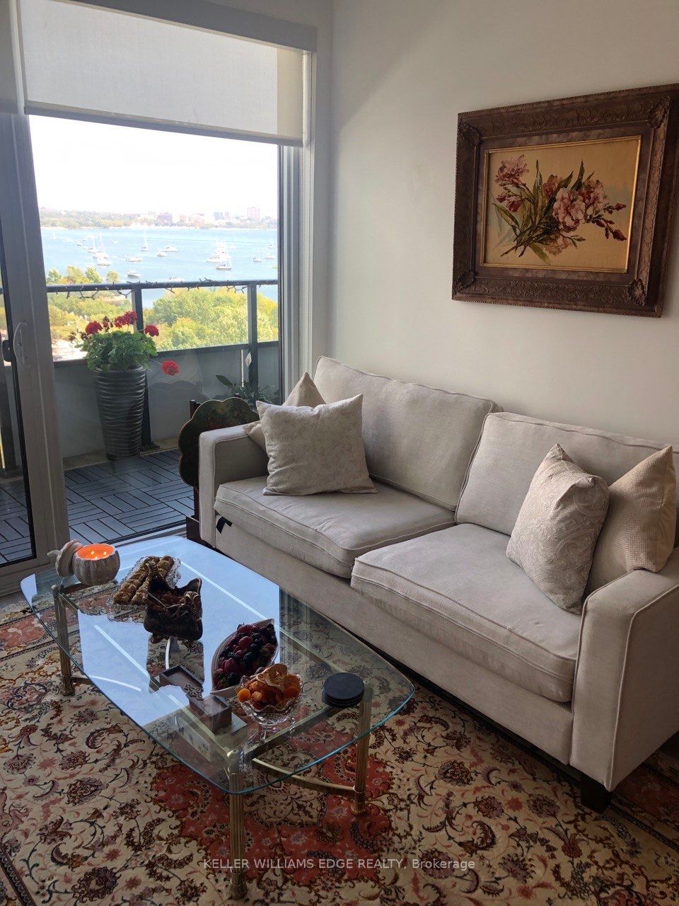 20 Shore Breeze Dr, #701