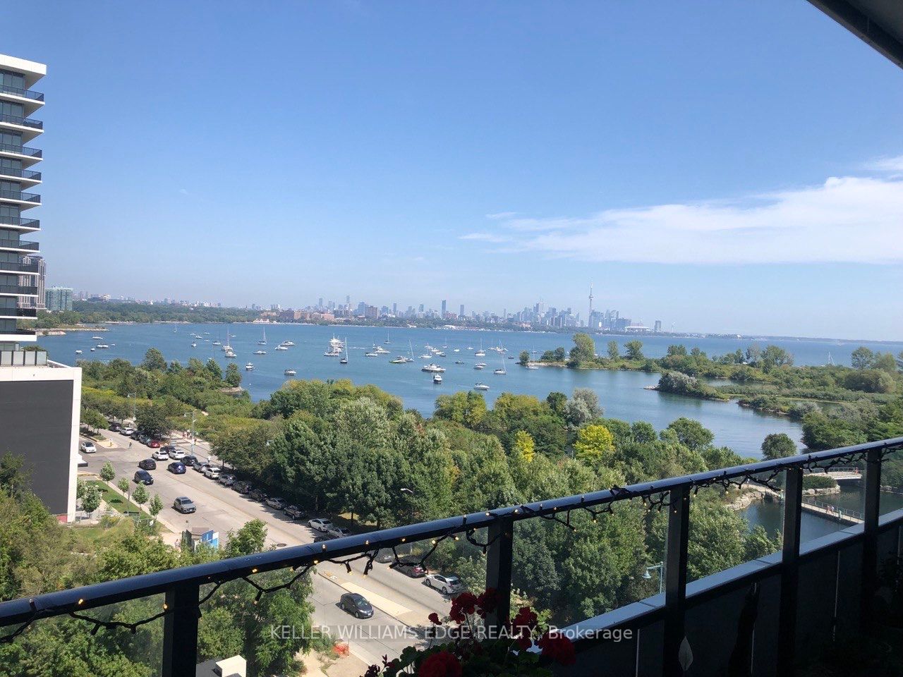 20 Shore Breeze Dr, #701