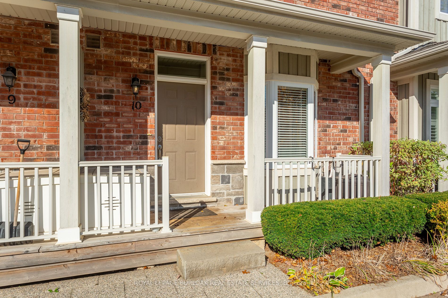 4115 Upper Middle Rd E, #10