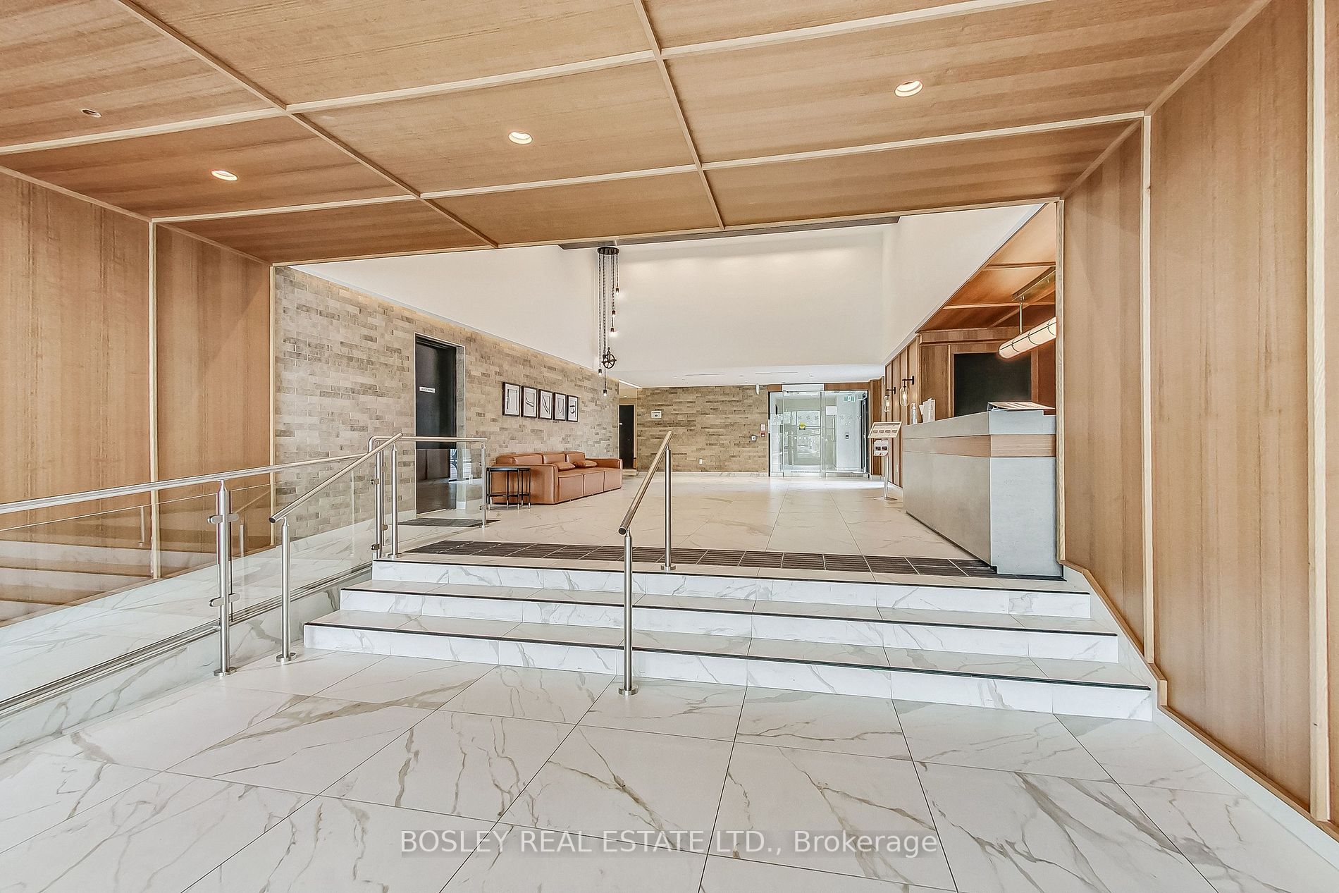 2300 St Clair Ave W, #1002