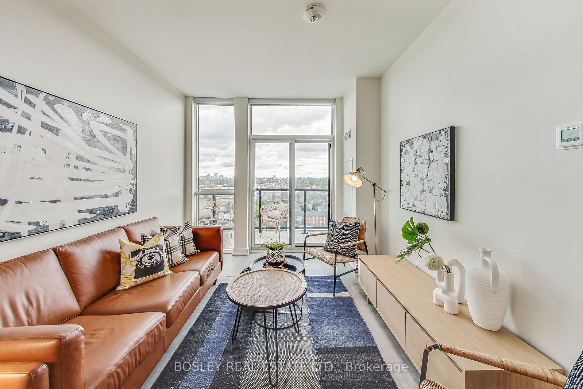 2300 St Clair Ave W, #1002