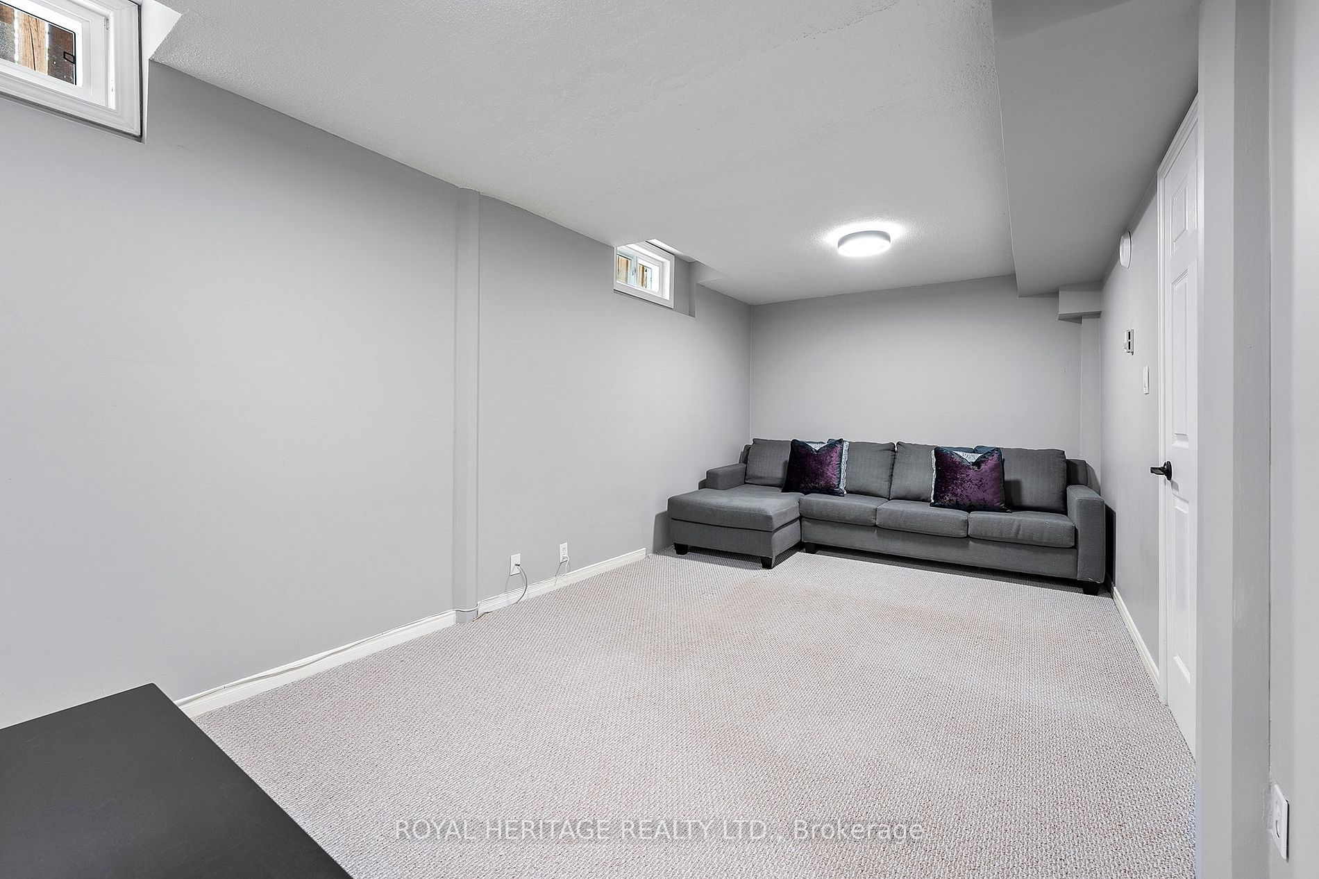 600 Amelia Cres