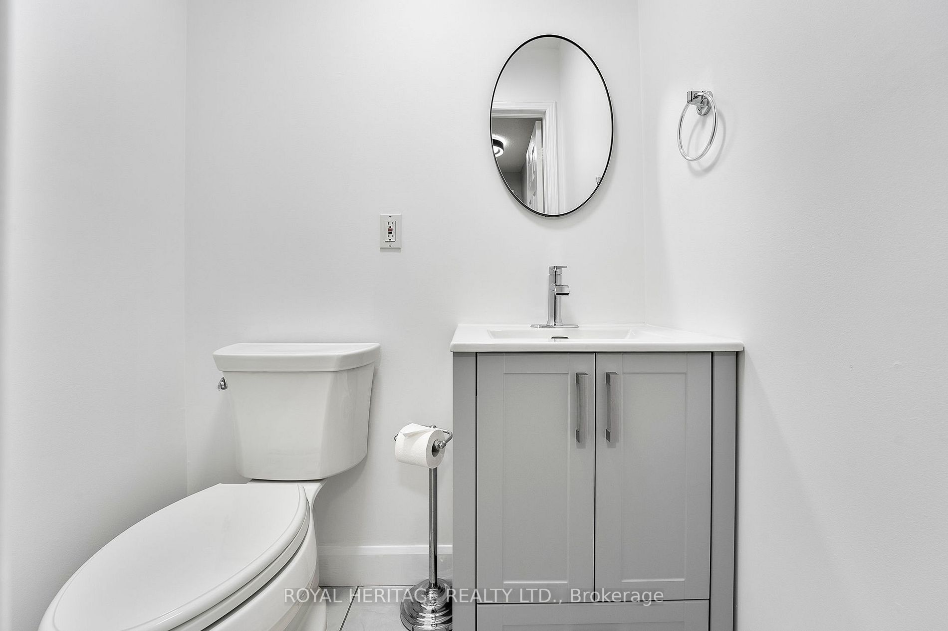 600 Amelia Cres