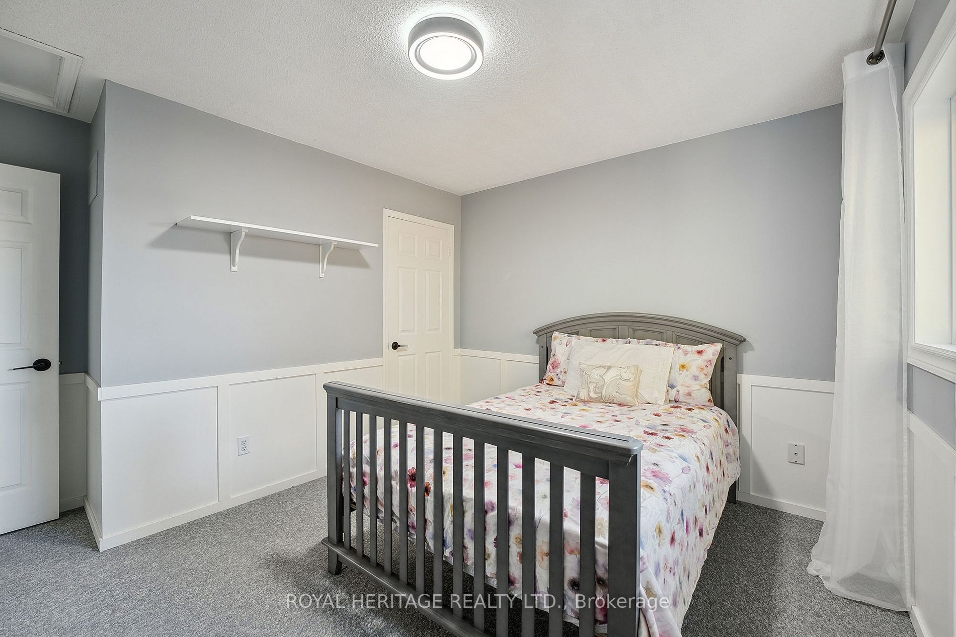600 Amelia Cres