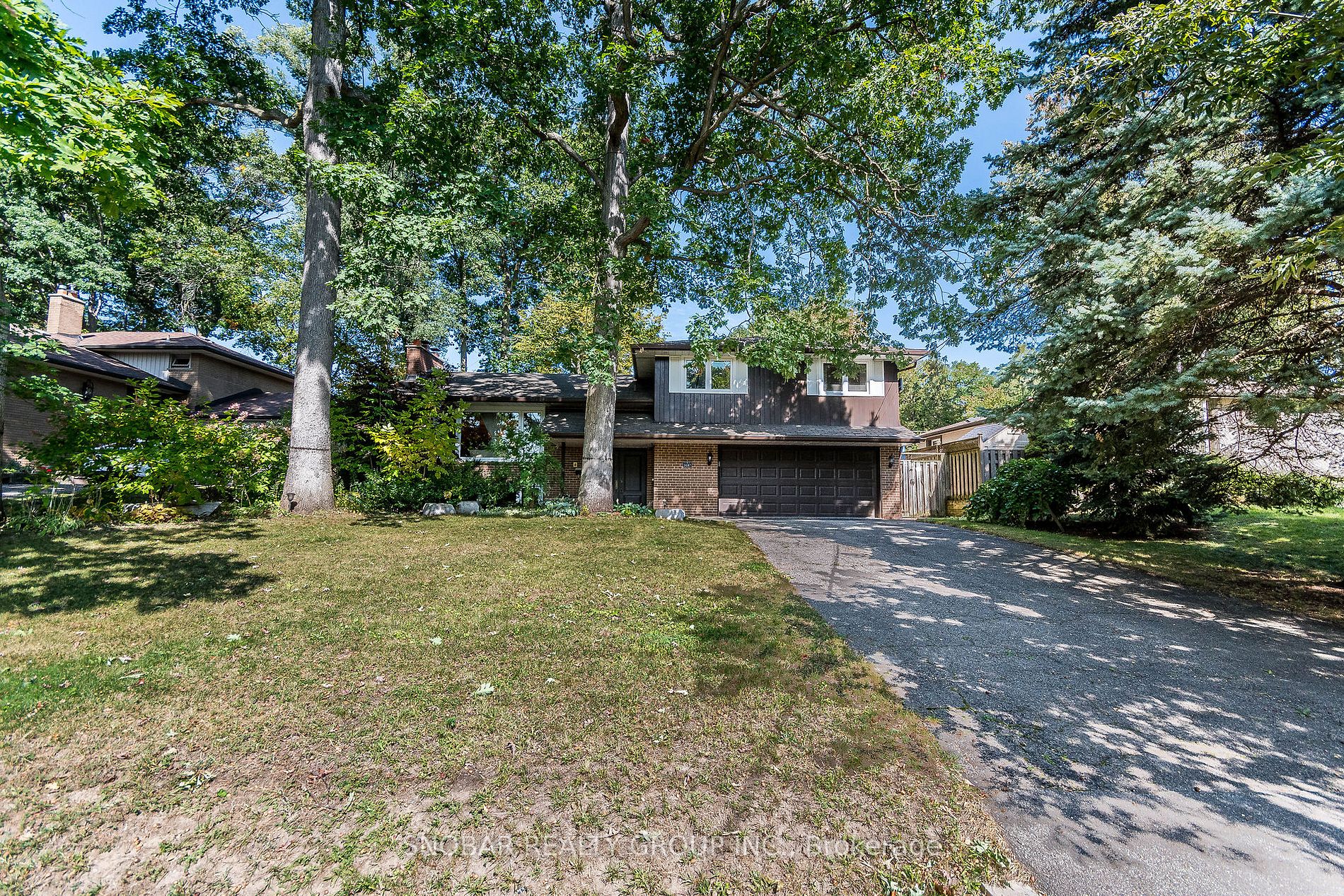 3187 Credit Heights Dr