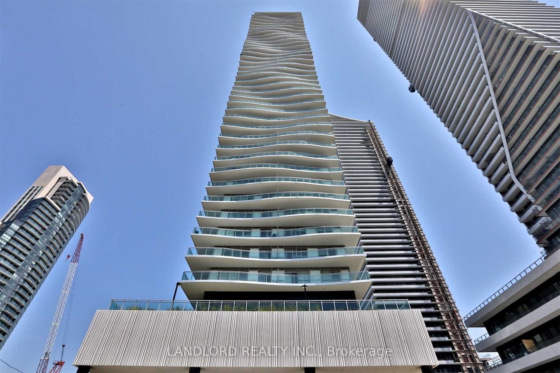 33 Shore Breeze Dr, #410