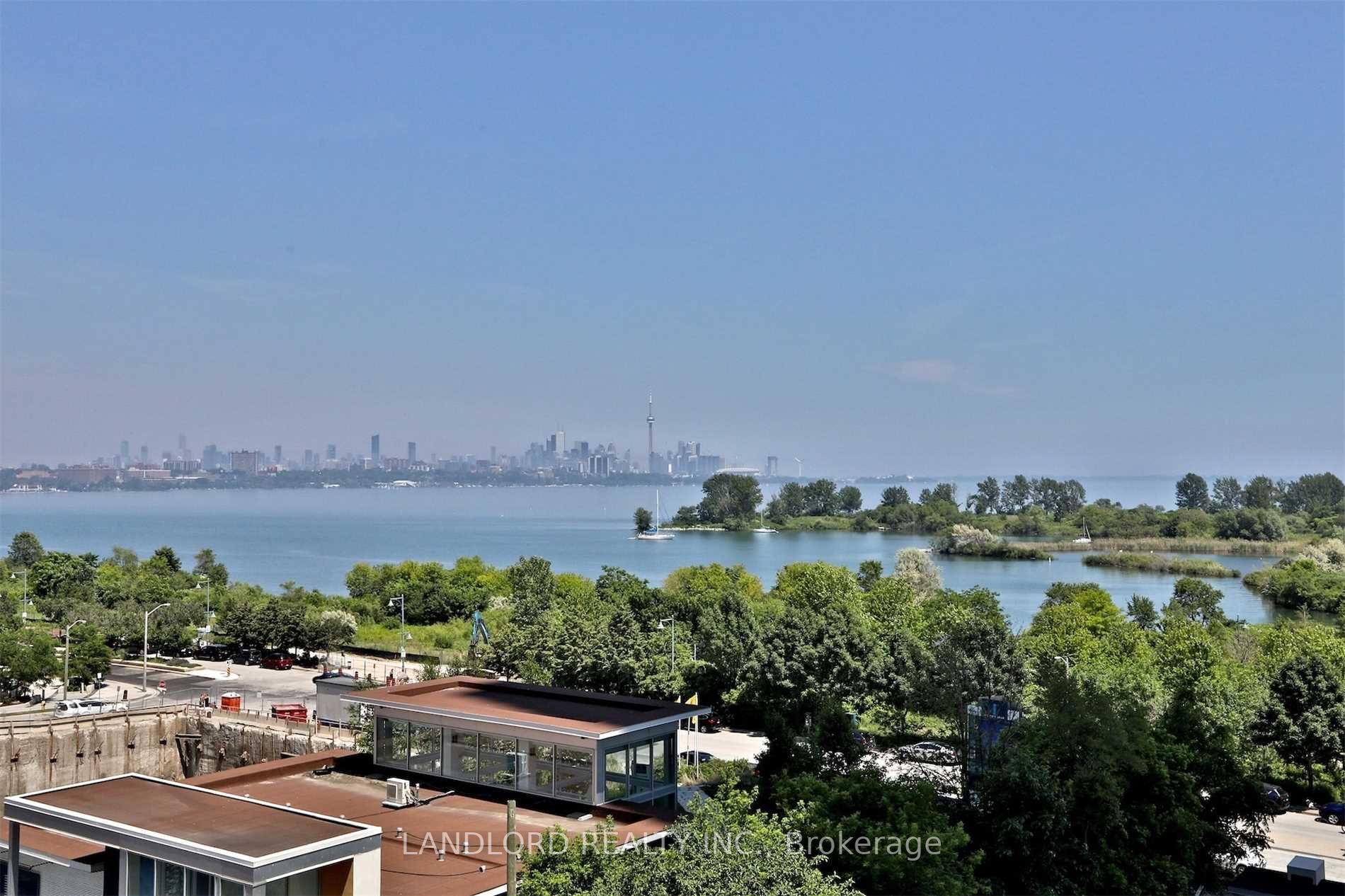 33 Shore Breeze Dr, #410