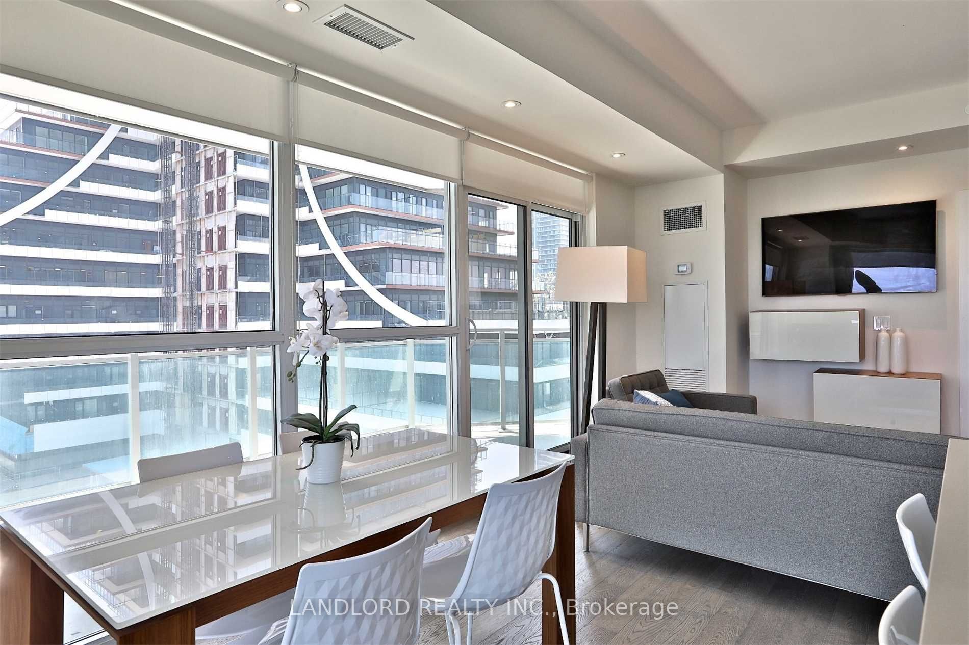 33 Shore Breeze Dr, #410