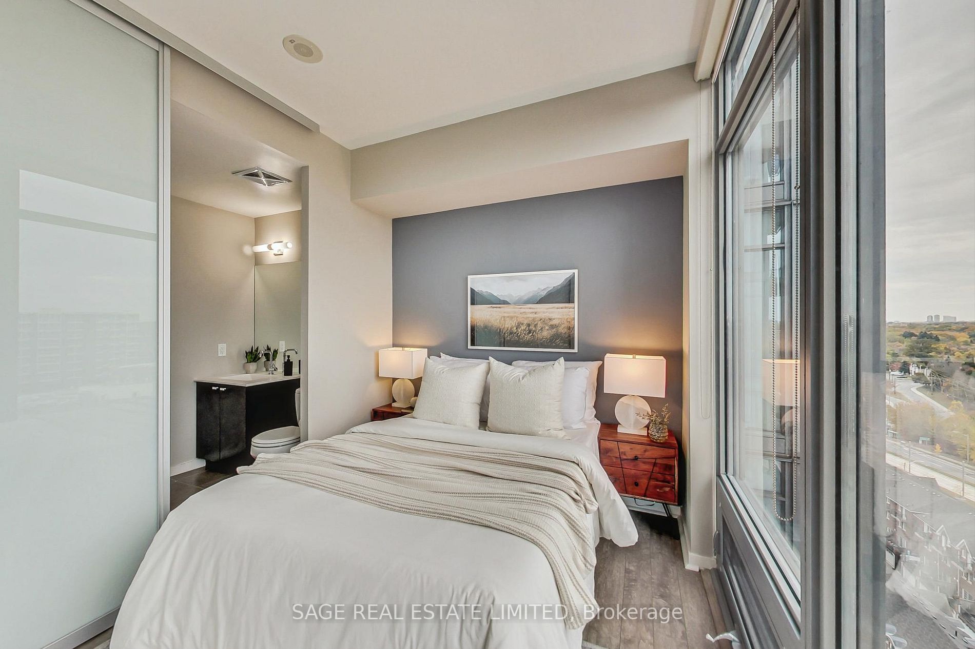 103 The Queensway Ave, #1414