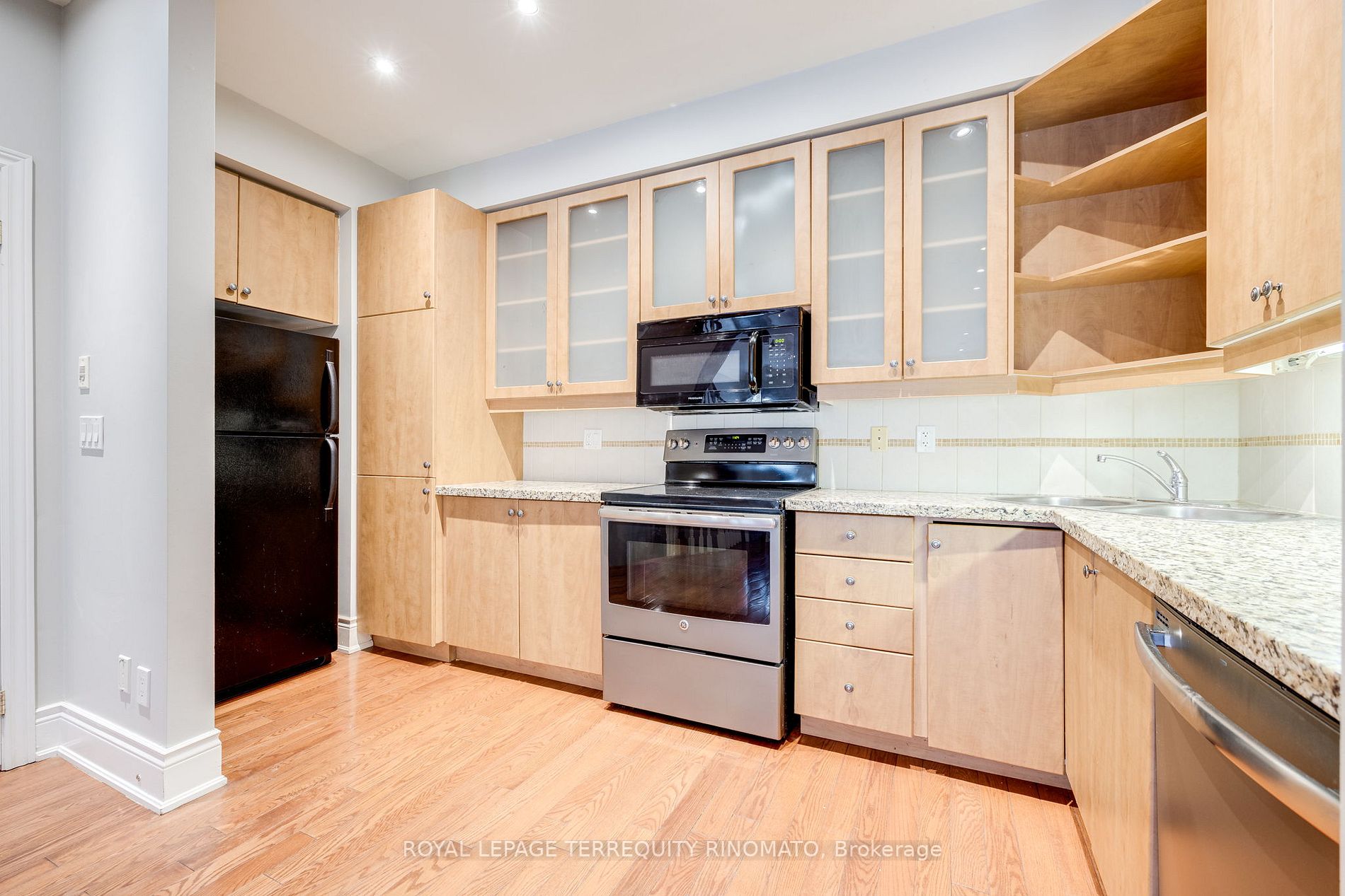 1968 Bloor St W, #2