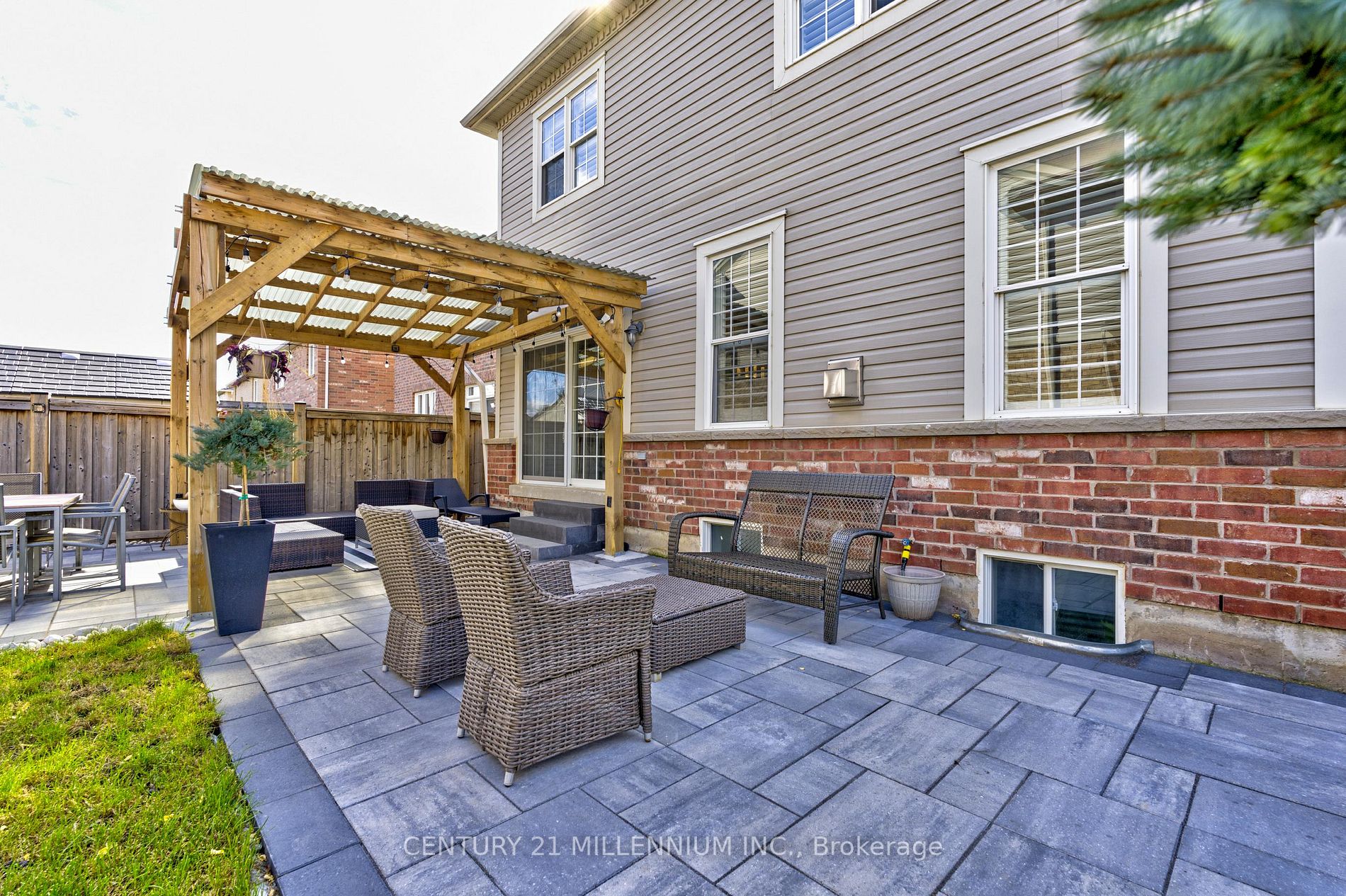 183 Savoline Blvd