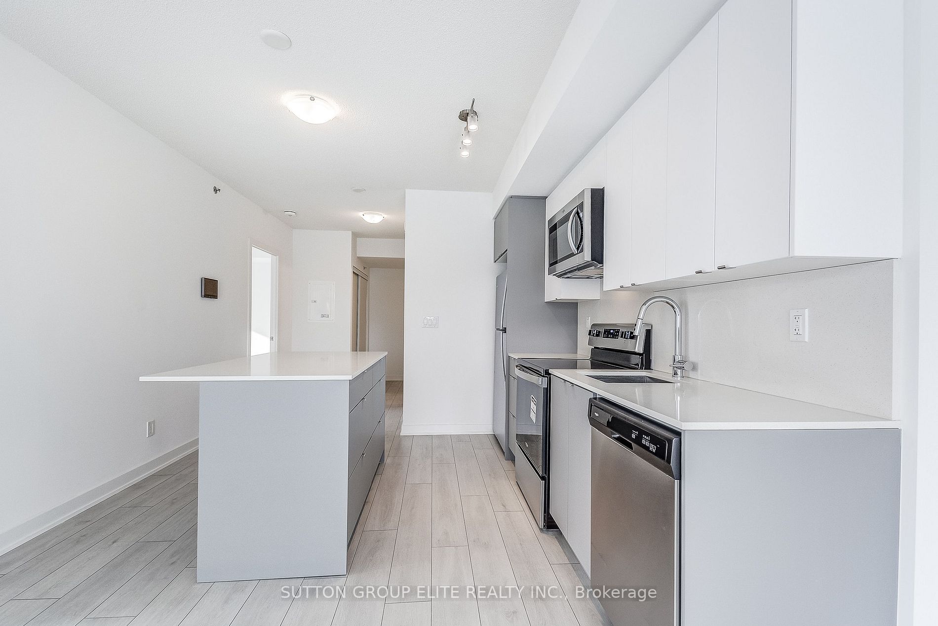 3210 Dakota Common, #A208