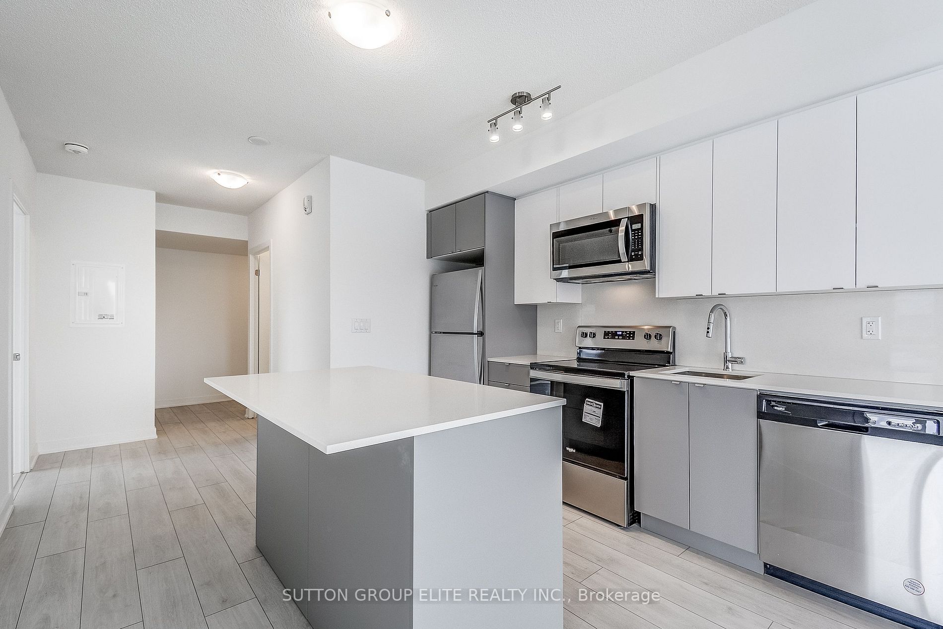 3210 Dakota Common, #A208