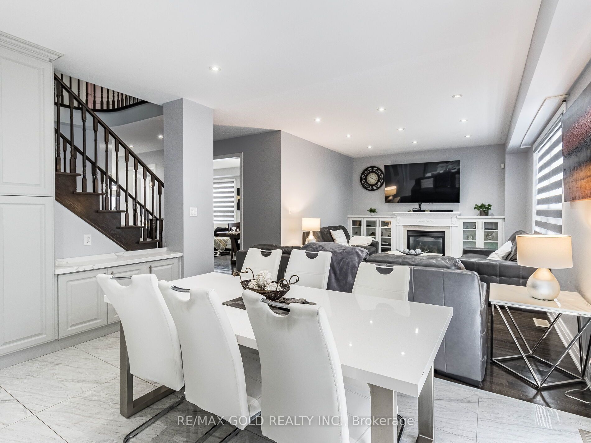 3 Powell Dr