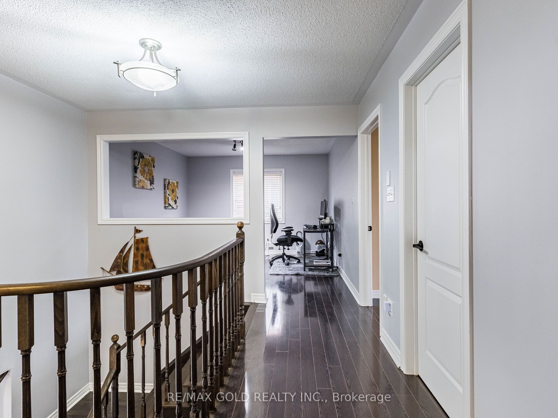 3 Powell Dr