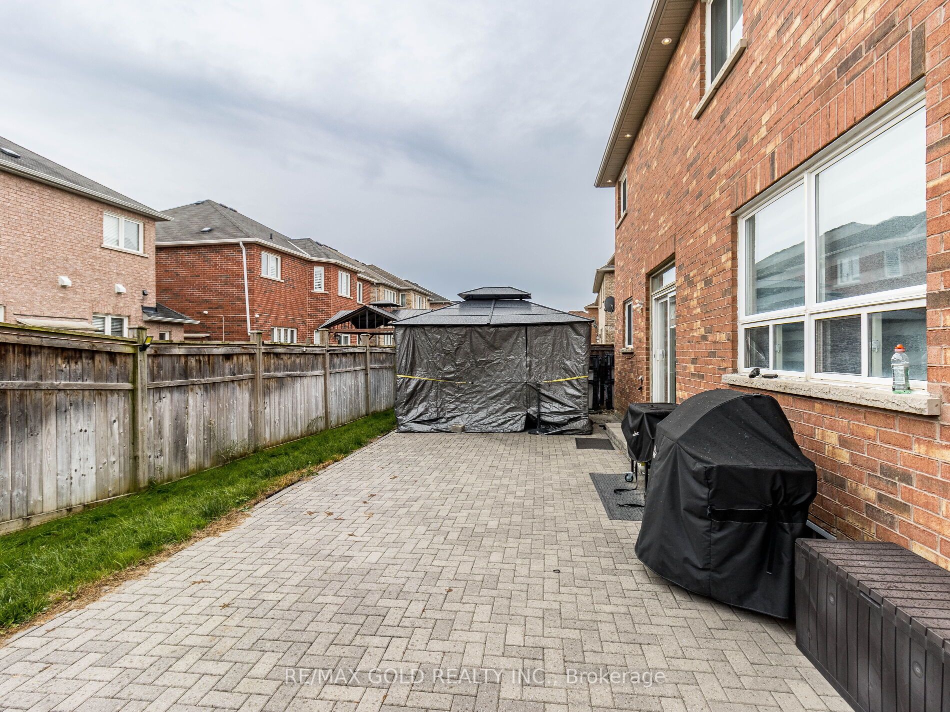 3 Powell Dr