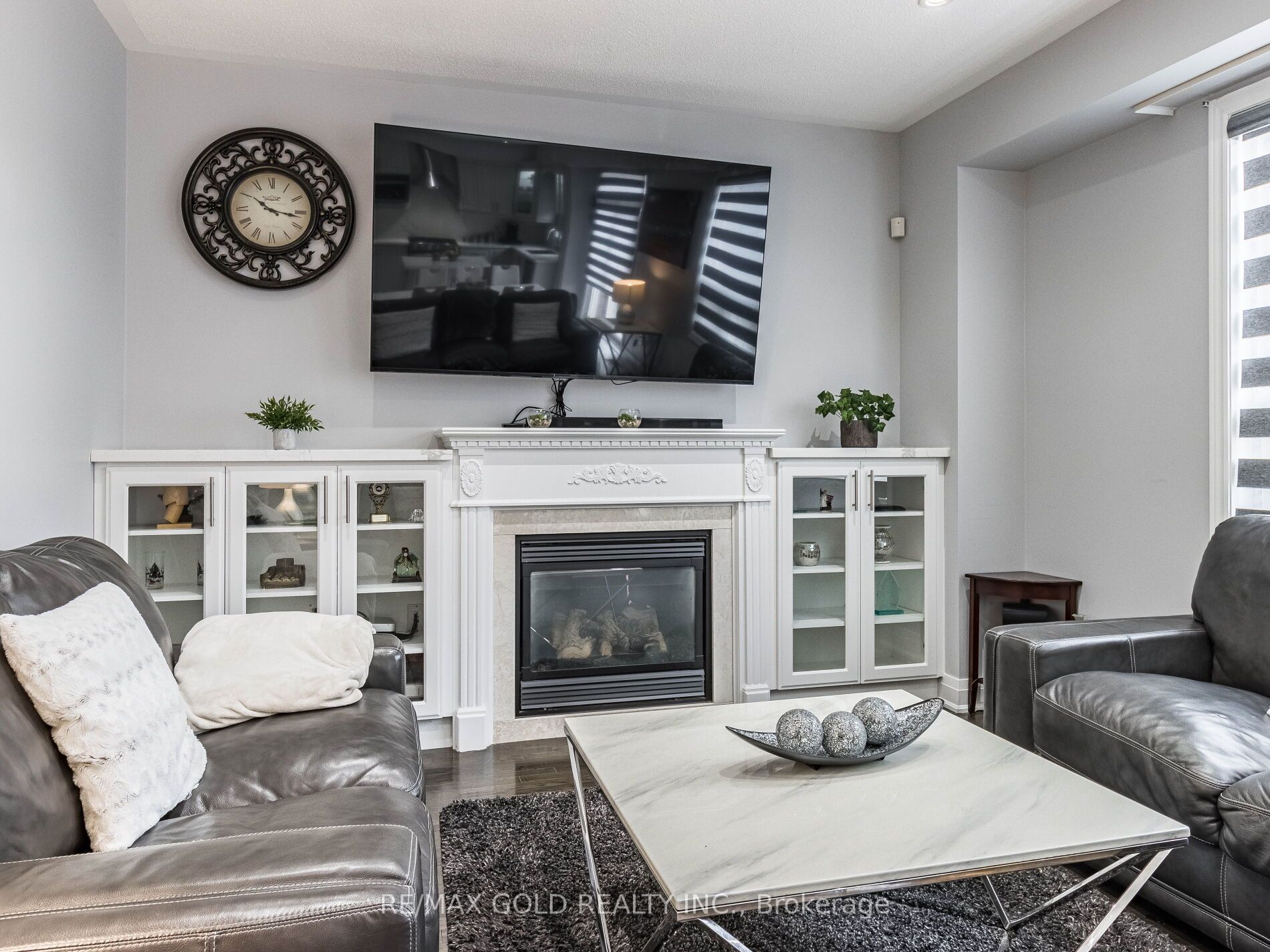 3 Powell Dr