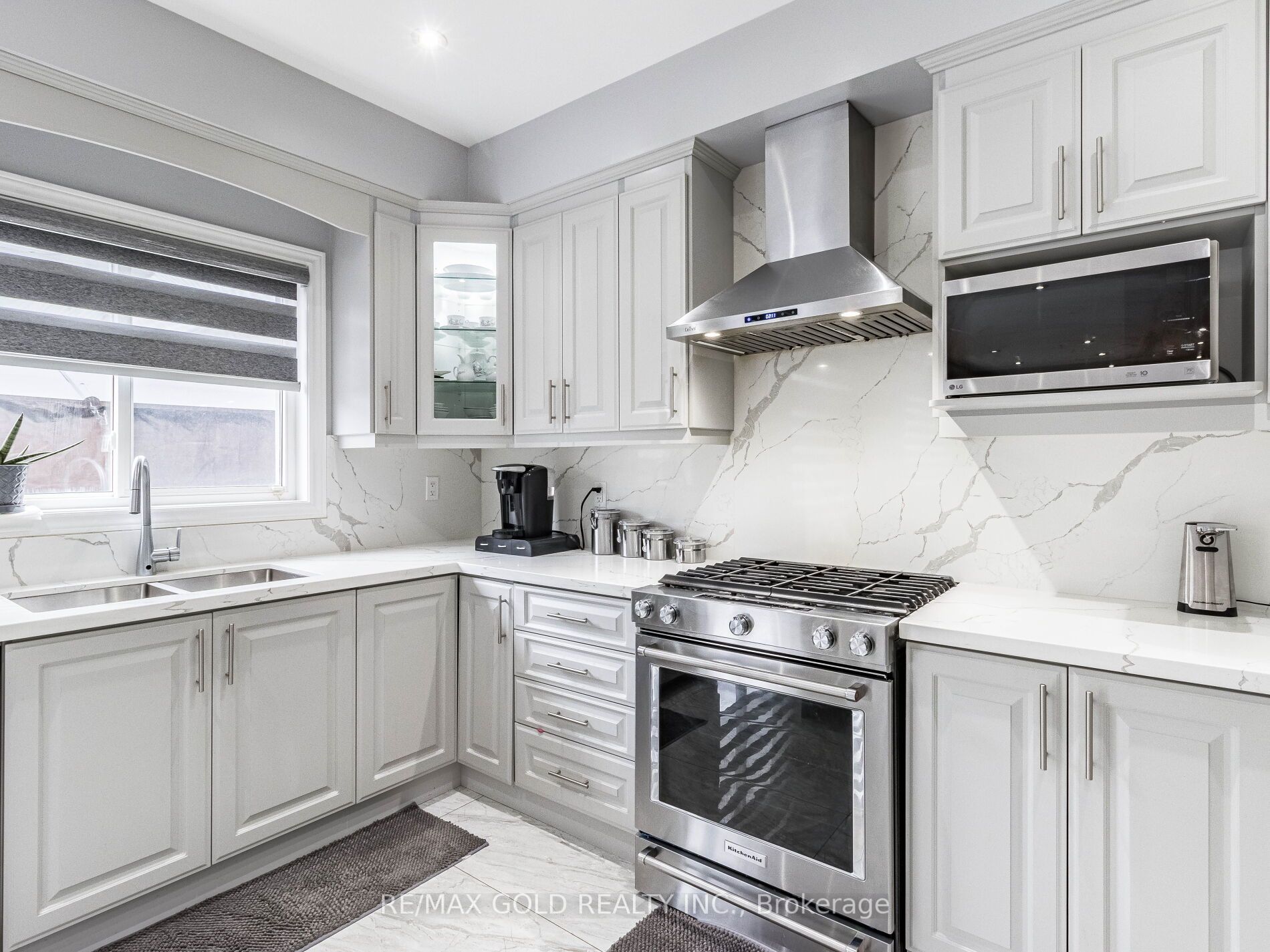 3 Powell Dr