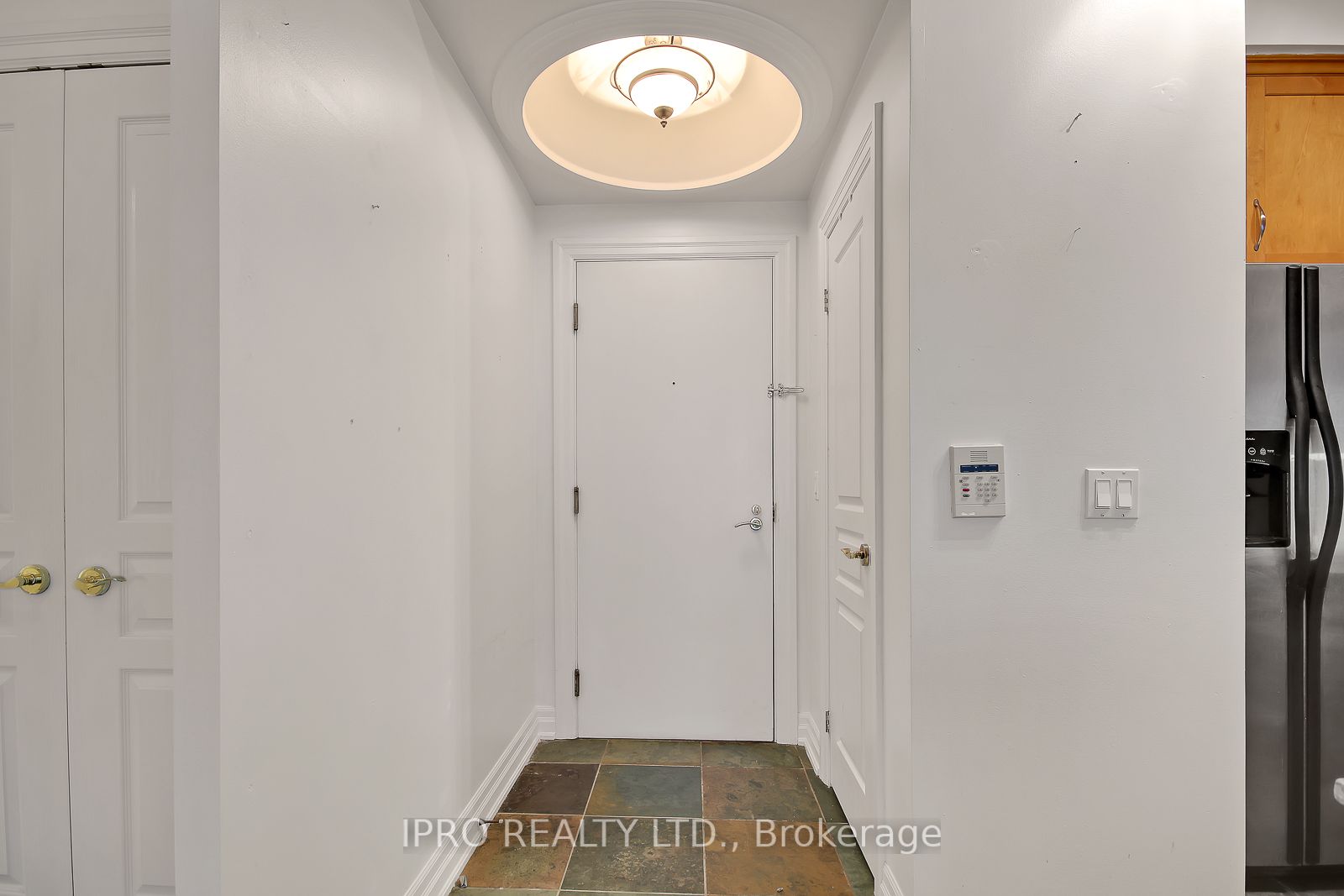 2087 Lake Shore Blvd W, #1202