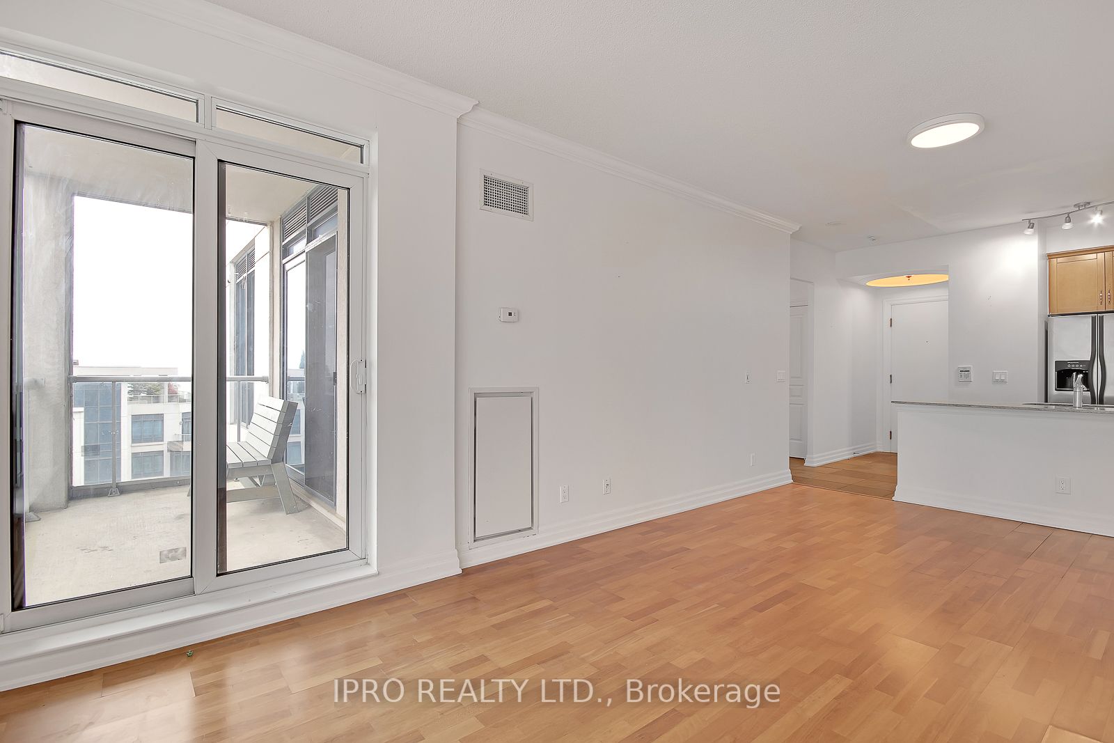 2087 Lake Shore Blvd W, #1202