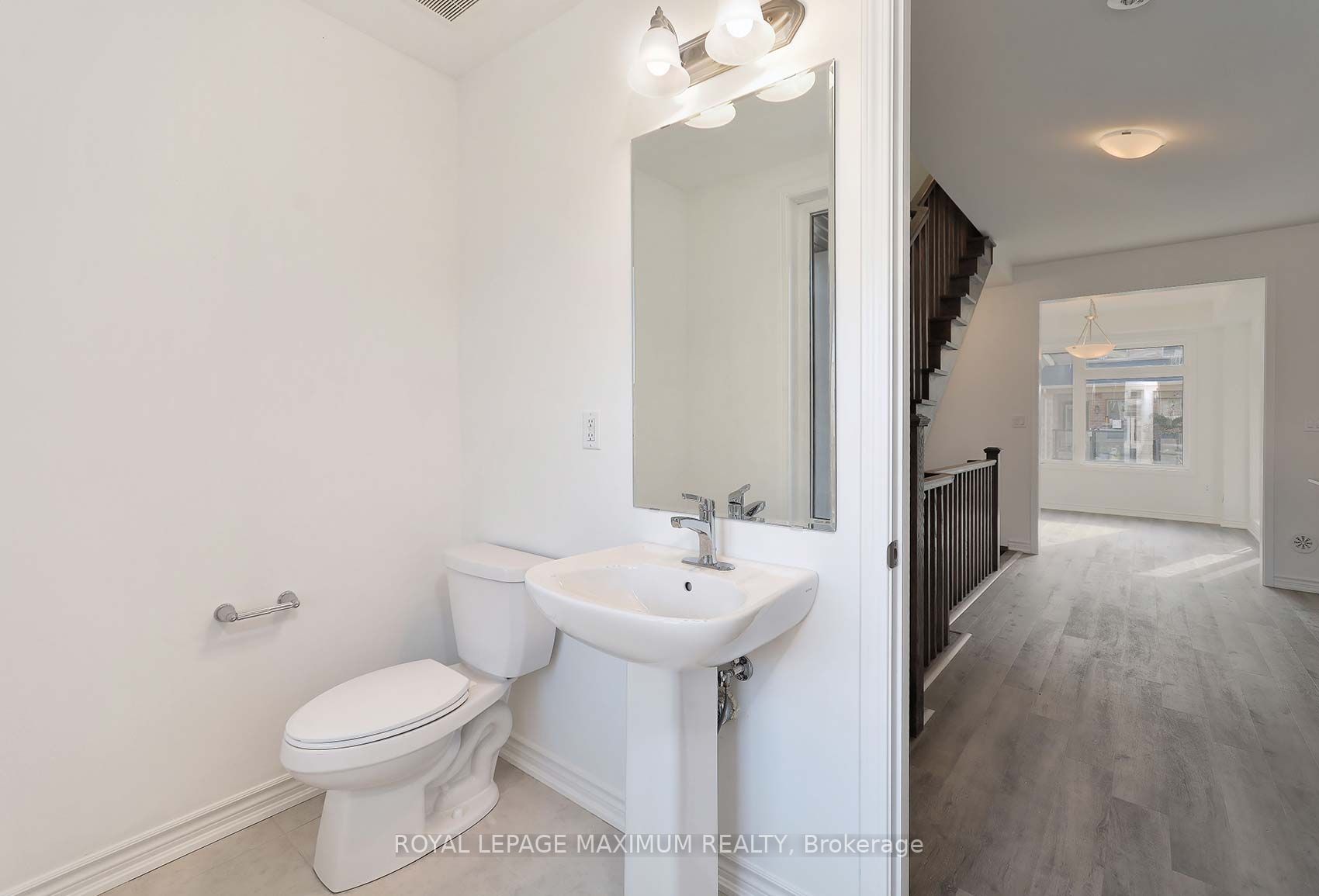 212 Keppel Circ