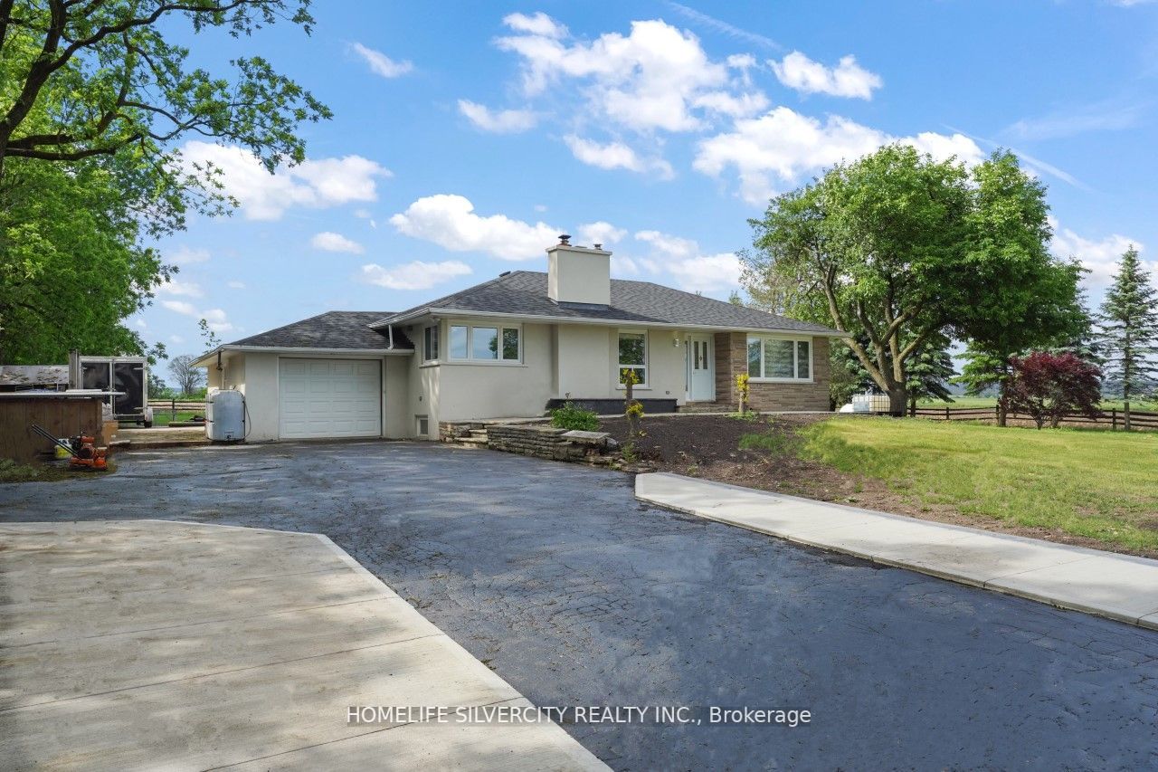 16817 22 Side Road